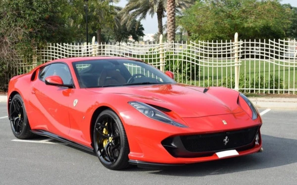 Ferrari 812 Superfast